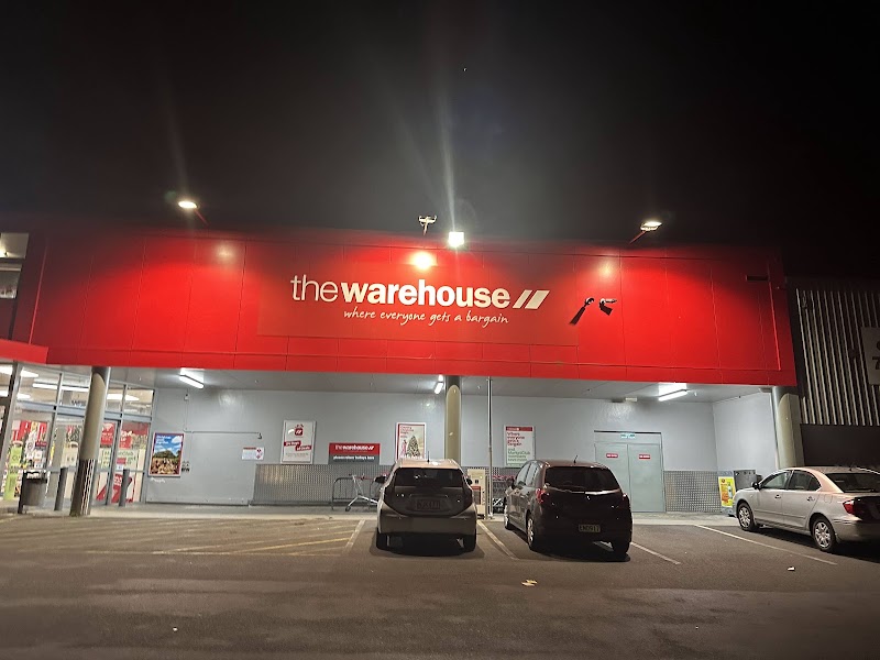 The Warehouse Taupo - The Warehouse Taupo 11 Taniwha Street, Taupō 3330, New Zealand