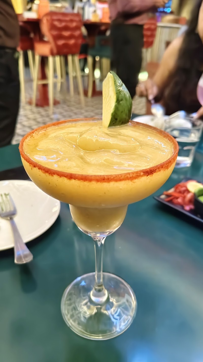 CLUB AERIES - SKYBAR & KITCHEN - CLUB AERIES - SKYBAR & KITCHEN, Spencer's 6thFloor terrace, 145, Rash Behari Ave, Gariahat, Kolkata, West Bengal 700029, India