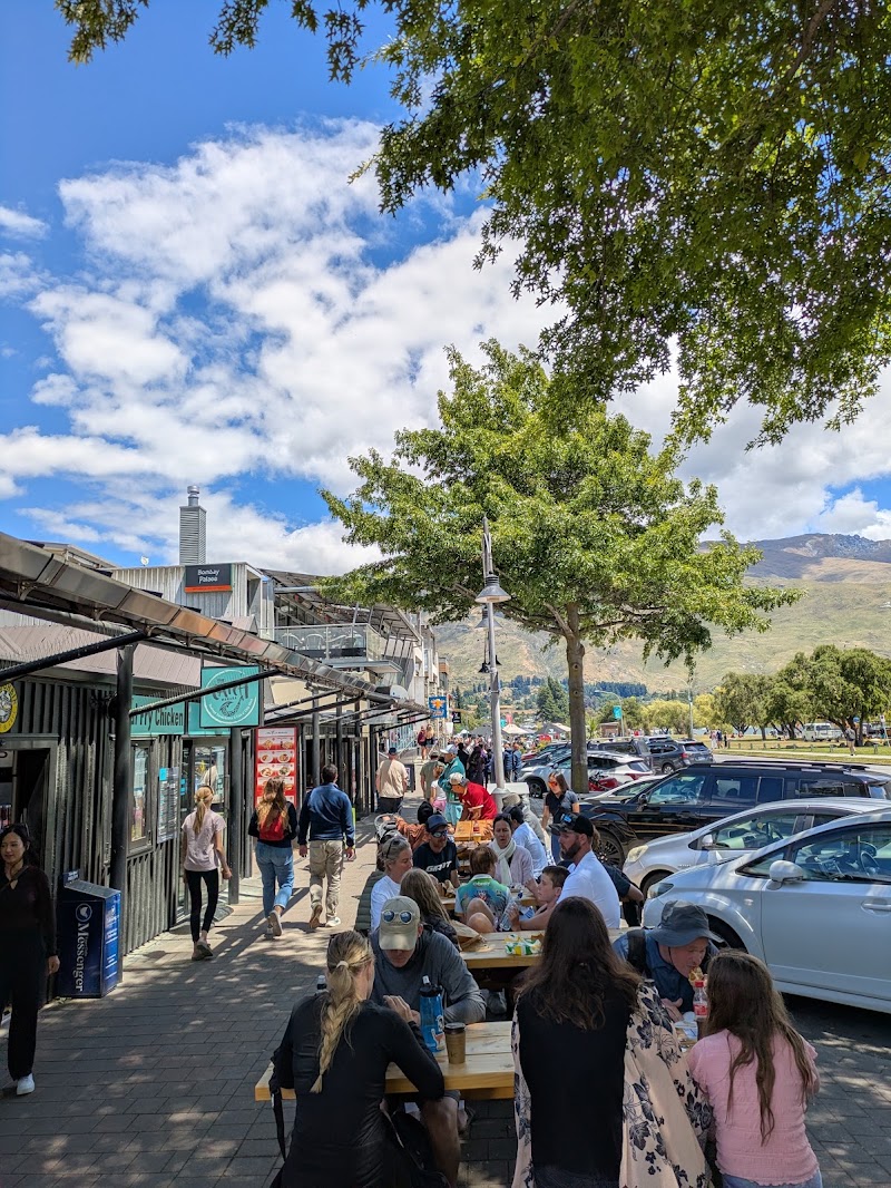 Lakefront Car Park - Lakefront Car Park, 100 Ardmore Street, Wānaka 9305, New Zealand