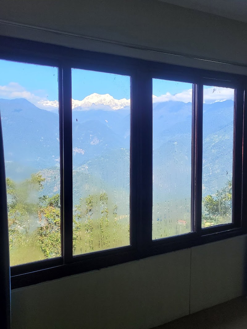 Hotel Ace Pine Valley Upper Pelling - Hotel Ace Pine Valley Upper Pelling Chung, Pong Road, beside Bharat Petrol Pump, Pelling, Pelling City, Sikkim 737113, India