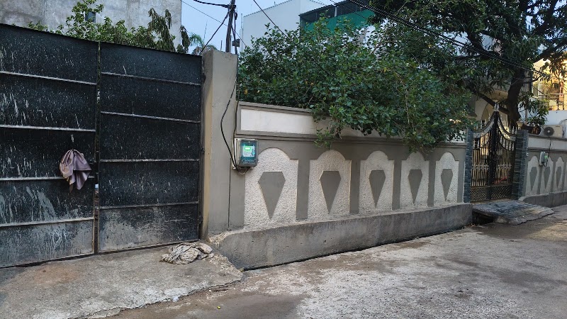 Agajani chicken dressing machine Ind. - Agajani chicken dressing machine Ind., in front of Street Number 7, V V Vihar Colony, Mowa, Raipur, Chhattisgarh 492001, India