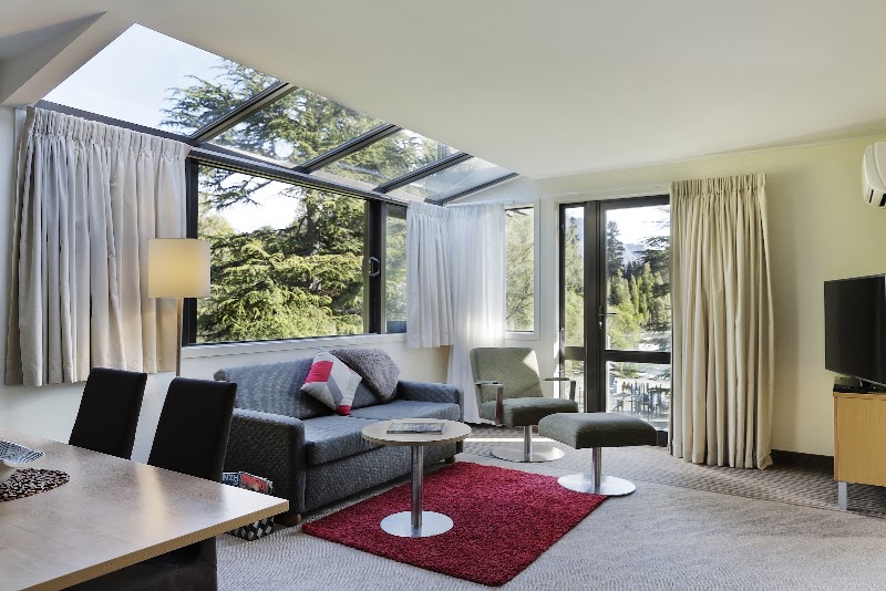 Novotel Queenstown Lakeside - Novotel Queenstown Lakeside Cnr Earl St, Marine Parade, And, Queenstown 9300, New Zealand