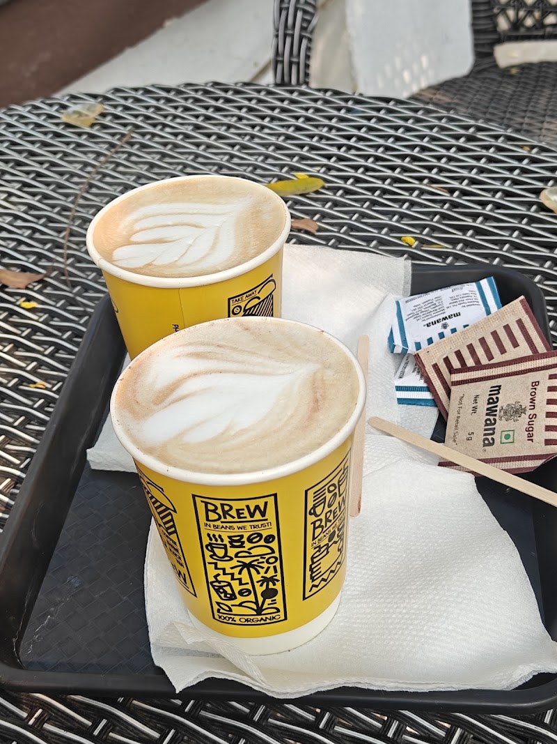 Yello Coffee House - Coffee Shakes and Juices - Yello Coffee House - Coffee Shakes and Juices Officers Club, Walkers St, CBI Colony, Civil Lines, Nagpur, Maharashtra 440001, India