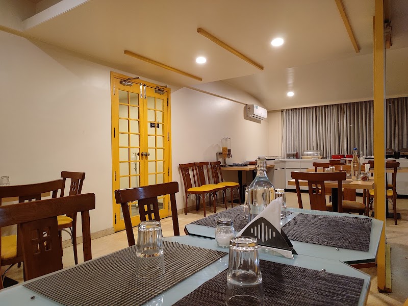 Bloom Cafe - Indiranagar - Bloom Cafe - Indiranagar Business Centre. Bloom Hotel, 1215, 100 Feet Rd, near Samoh, HAL 2nd Stage, Doopanahalli, Indiranagar, Bengaluru, Karnataka 560008, India