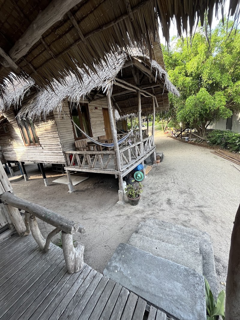Absolute Beachfront Resort - Absolute Beachfront Resort, 2 84280 92/2 ตำบล บ้านใต้ Tambon Ban Tai, Amphoe Ko Pha-ngan, Chang Wat Surat Thani 84280, Thailand