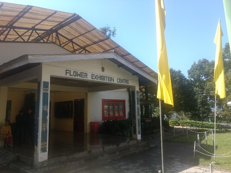 Flower Exhibition Centre - Ridge Park. - Flower Exhibition Centre - Ridge Park. 8JJ8+MG7, Arithang, Gangtok, Sikkim 737101, India