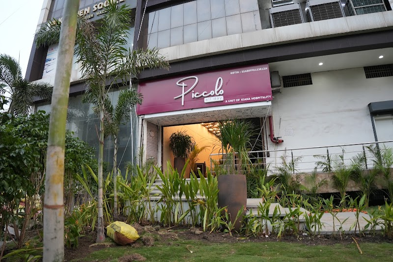 Piccolo - All day - Piccolo - All day 4th Floor, Telibandha Ring Rd, above Lotus Electronics Sparsh Tower, Sector 1, Mahaveer Nagar, Purena, Raipur, Chhattisgarh 492001, India