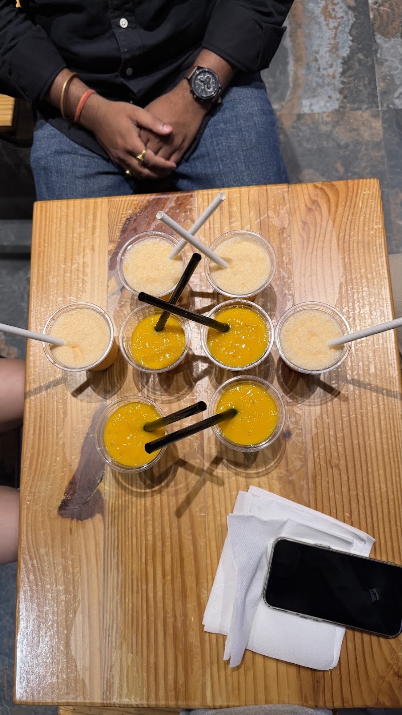 Shri Parshwanath Cold Drinks - Shri Parshwanath Cold Drinks Jagatguru Shri Guru Nanak Dev Ji Marg, Jaljog Circle, Sindhi Colony, Sector-E, Shastri Nagar, Jodhpur, Rajasthan 342001, India