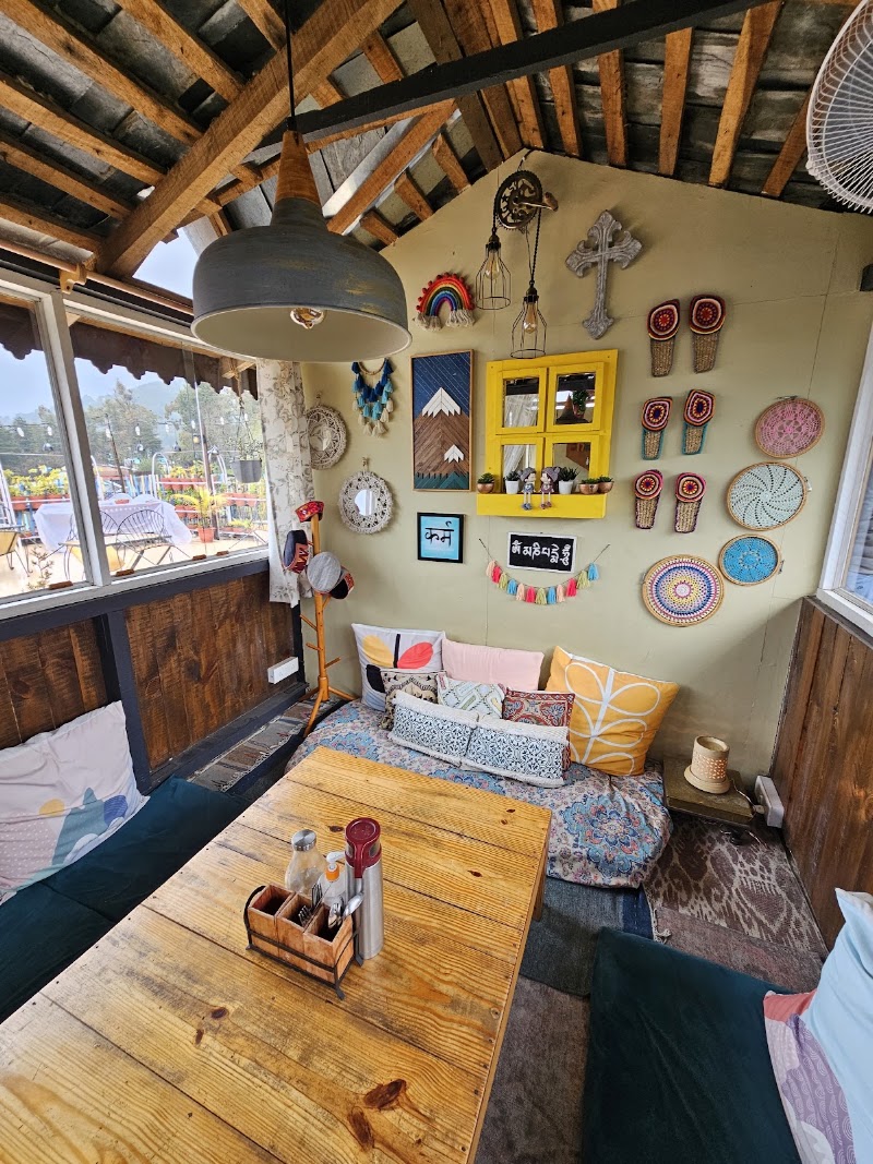 Ara Cafe - Bir - Ara Cafe - Bir, House Number 1393, Village And Post Office Main, opposite Senior secondary school, Bir, Himachal Pradesh 176077, India