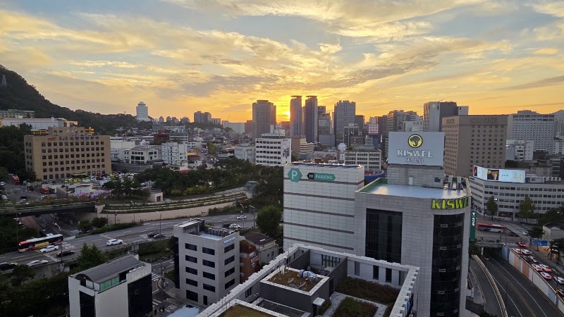 HOMES RED MYEONGDONG