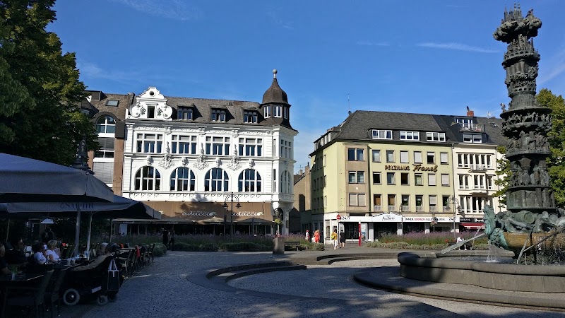 Altstadt Koblenz - Altstadt Koblenz, Peter-Altmeier-Ufer 44, 56068 Koblenz-Altstadt, Germany