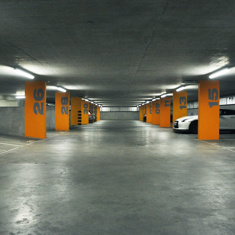 MR.PARKIT - Parking Španělská 12 - MR.PARKIT - Parking Španělská 12, Španělská 12, Vinohrady, 120 00 Praha-Praha 2, Czechia