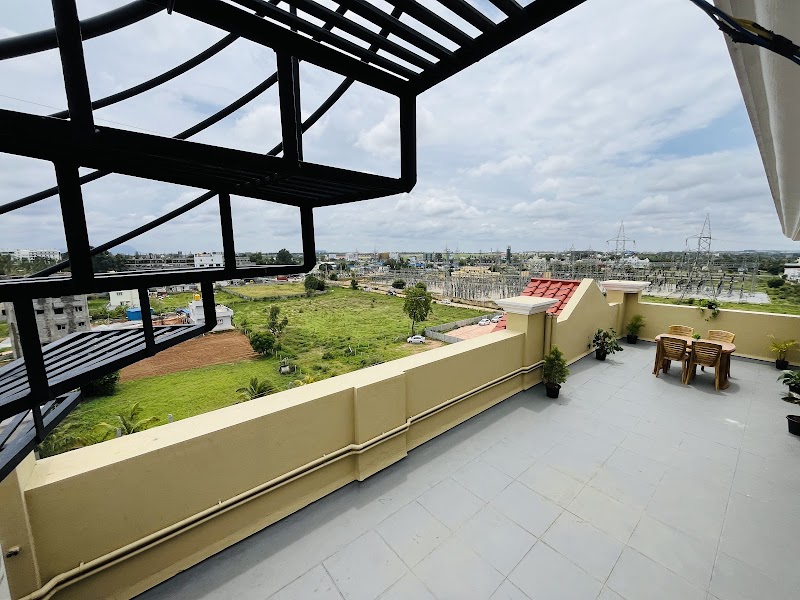 Value Inn - Value Inn No 13, 1st Cross, Near KEB Sub Station Muthugadahalli, Airport Road, Taluk, BK Halli Rd, Jala Hobli, Yelahanka, Bengaluru, Mutthugadahalli, Karnataka 562149, India