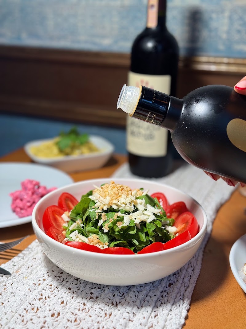 Agapia Kadıköy Meyhanesi - Agapia Kadıköy Meyhanesi, Caferağa, Kadife Sk. No:29, 34710 Kadıköy/İstanbul, Türkiye