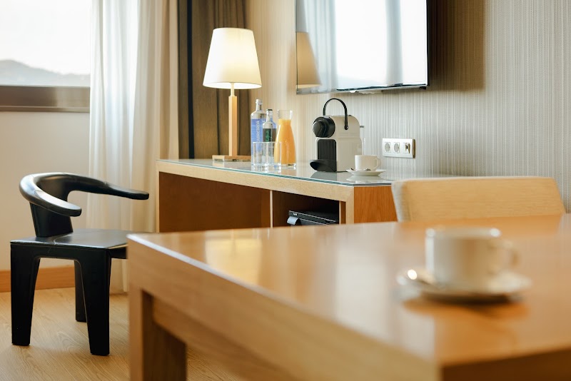 Hotel Hesperia Barcelona Sant Just - Hotel Hesperia Barcelona Sant Just Carrer de Frederic Mompou, 1, 08960 Sant Just Desvern, Barcelona, Spain