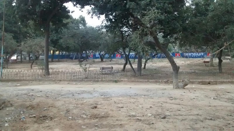 Sector 40 Park - Sector 40 Park C3X5+W2X, Market Rd, Urban Estate, Sector 40, Gurugram, Haryana 122003, India
