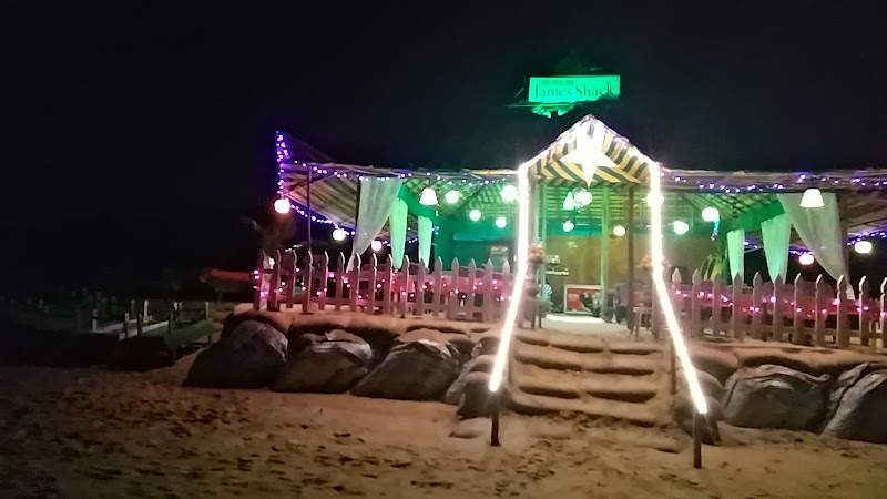 The New Inn James Shack - The New Inn James Shack GQ58+P4F, Candolim Beach Rd, Candolim Beach, Candolim, Goa 403515, India