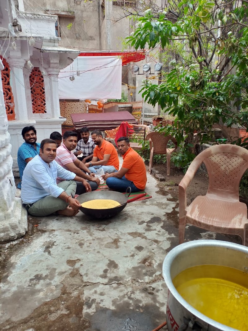 Karni Mata Mandir Udaipur - Karni Mata Mandir Udaipur, 144, Chohtta Chetak Rd, near SBI Bank, opp. Hathipole, Chamanpura, Thana, Udaipur, Rajasthan 313004, India