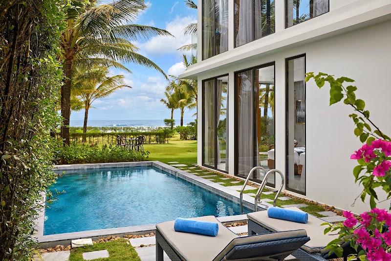 Royal Beachfront Villas & Spa Danang - A Luxury Lifestyle Resort - Royal Beachfront Villas & Spa Danang - A Luxury Lifestyle Resort, Dien Ban Dong, Da Nang 560000, Vietnam