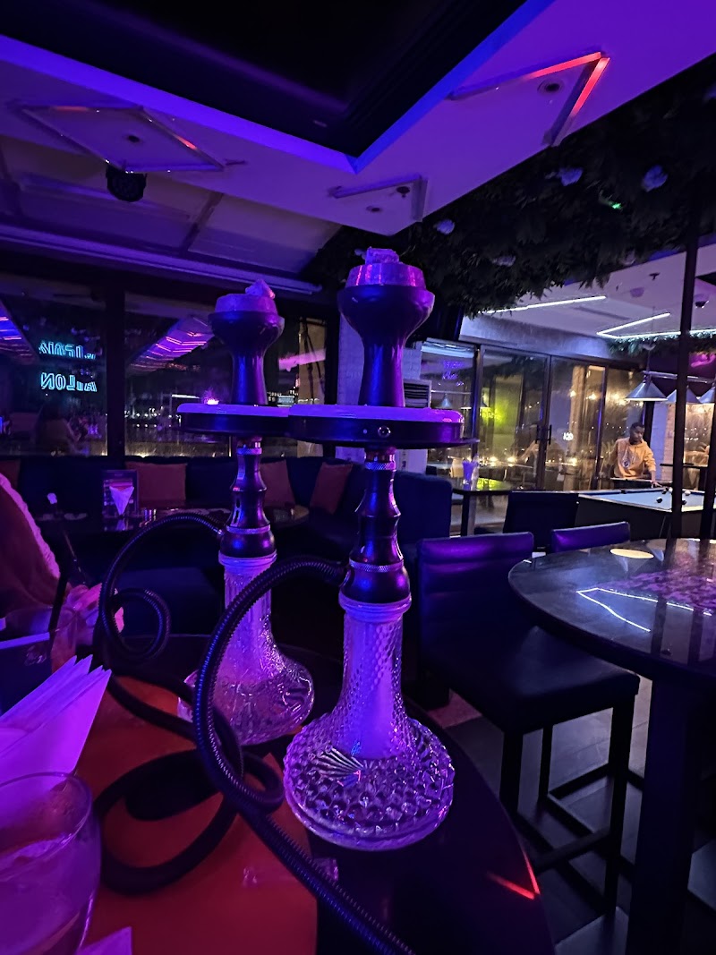 Atlon Bar & Bistro - Atlon Bar & Bistro, Souq Qaryat Al Beri - ربدان - ربدان 2 - أبو ظبي - United Arab Emirates