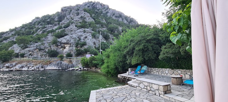 Apartment on the Coast of Boka Bay - Apartment on the Coast of Boka Bay, Orahovac BB, FQR3+2GJ, Orahovac 85330, Montenegro