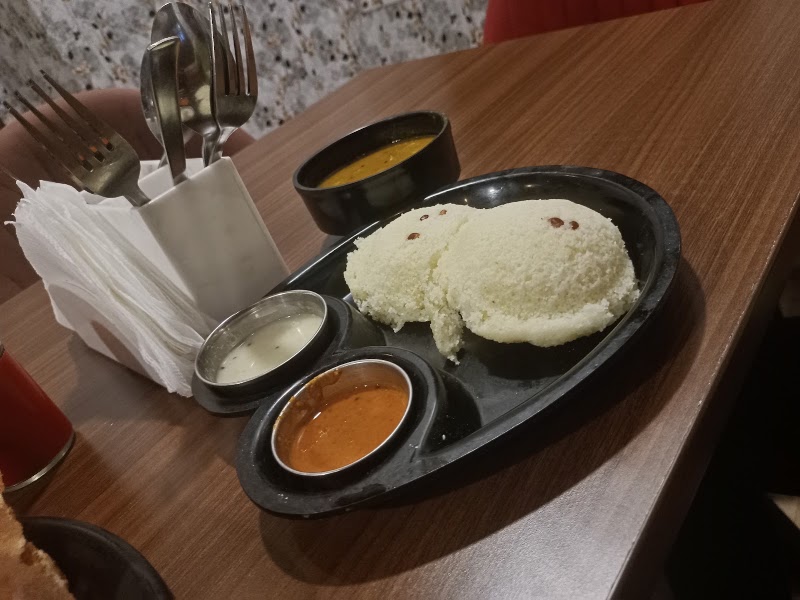Regal Repast Restaurant - RRR - Regal Repast Restaurant - RRR Tripathi chauraha, New Katra, Old Katra, Prayagraj, Uttar Pradesh 211002, India