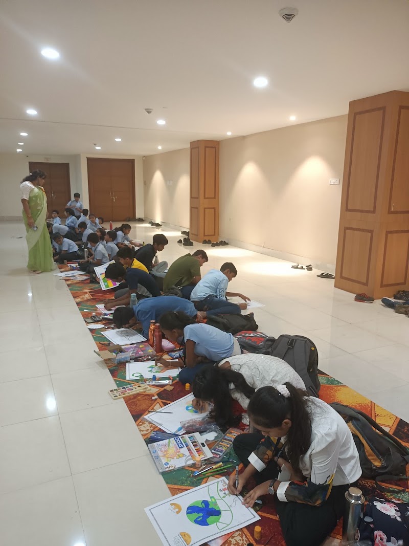 Sareeka Art Gallery & Academy - Sareeka Art Gallery & Academy, LIG-12, near Pooja Provision Store, Sector 4, DDU Nagar, Amanaka, Raipur, Chhattisgarh 492010, India