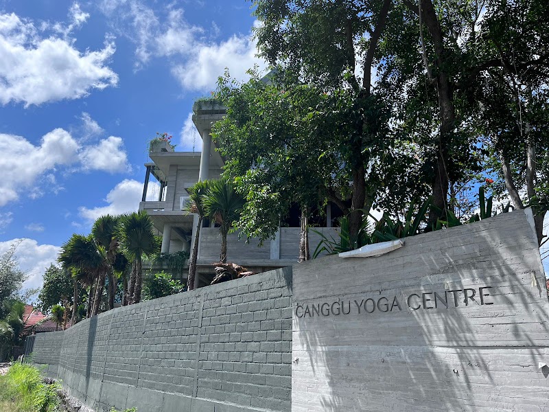 Canggu Yoga Centre - Canggu Yoga Centre Banjar Pengembungan, Jl. Dalem Penataran No.8, Pererenan, Kec. Mengwi, Kabupaten Badung, Bali 80351, Indonesia