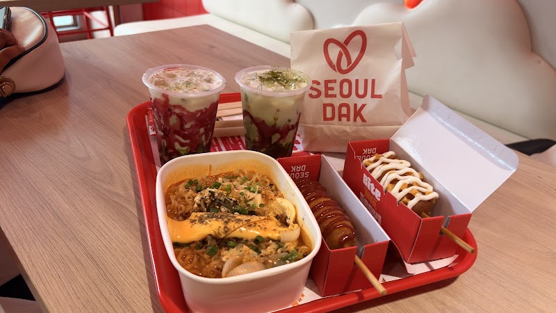 Seoul Dak (서울닭) | Mumbai - Seoul Dak (서울닭) | Mumbai Link Corner Mall, 33rd Rd, 16th Rd, Khar West, Mumbai, Maharashtra 400052, India