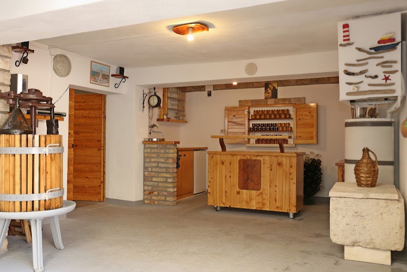 Cipre Winery - Cipre Winery, Lumbarda 385, 20263, Korčula, Croatia