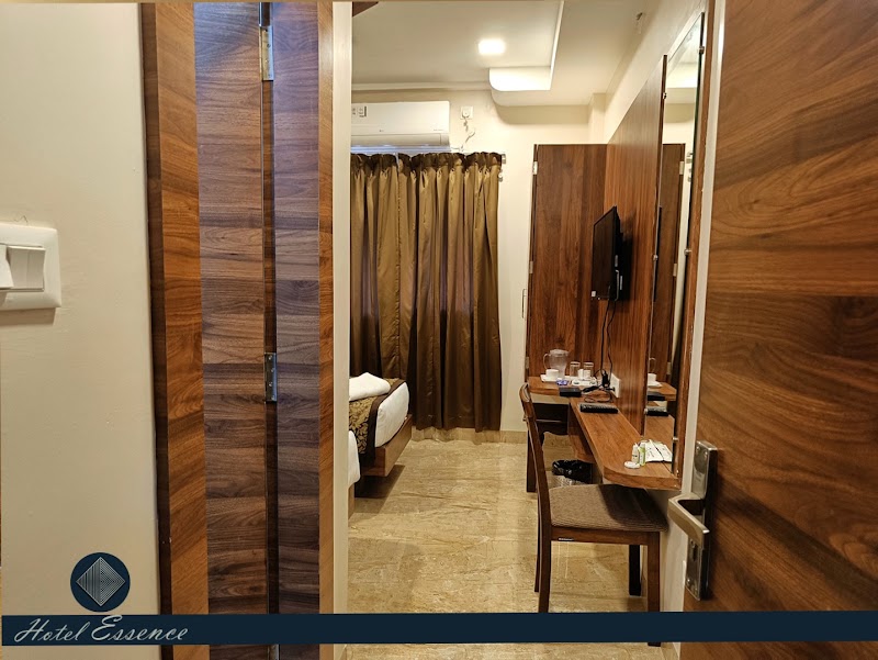 Hotel Essence - Hotel Essence No.34, 3rd Main Road Phase - 1, Gandhinagar, Phase 1, Sathuvachari, Vellore, Tamil Nadu 632009, India