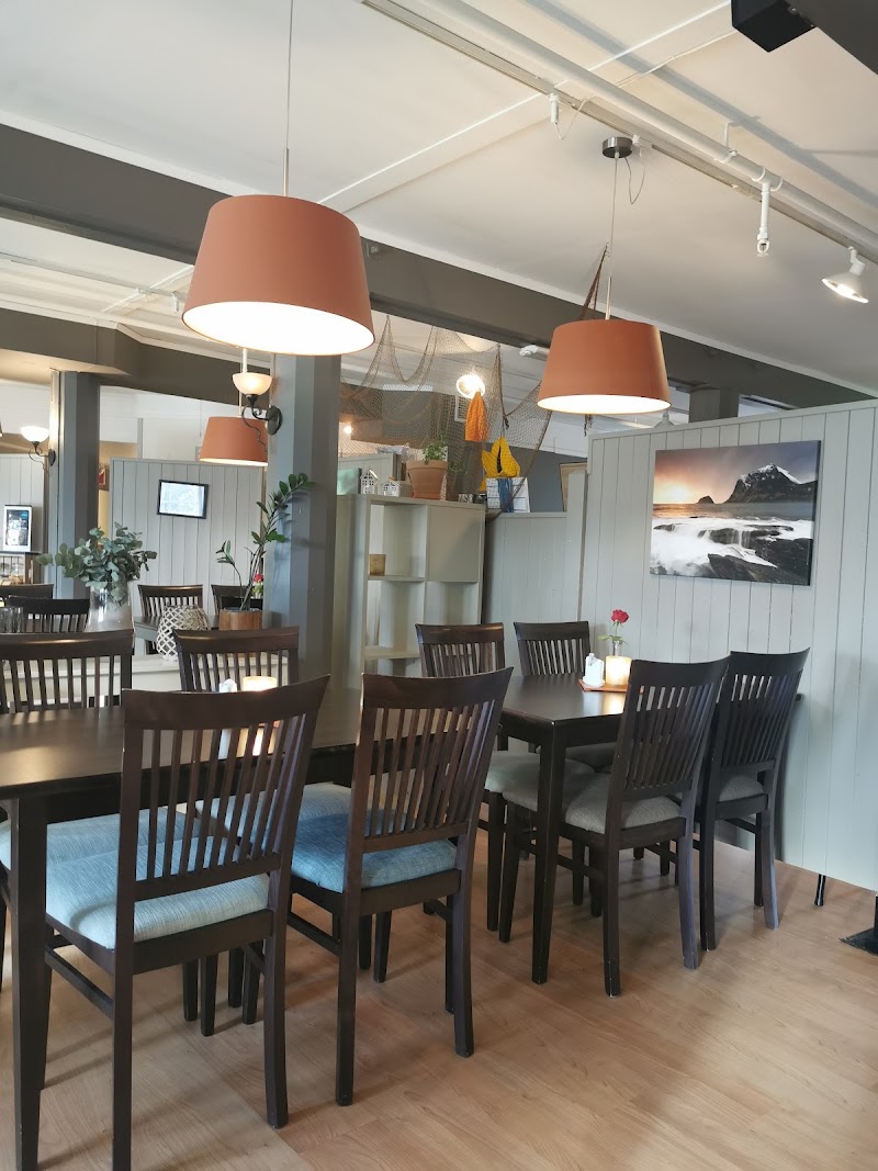 Restaurant Bevares - Restaurant Bevares, Lillevollveien 15, 8370 Leknes, Norway