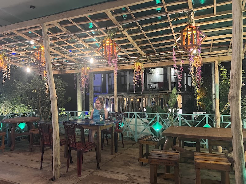 Blue Sky cafe & Restaurant
