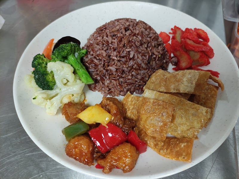Uniquely Vegetarian - Uniquely Vegetarian 3 Shenton Wy, #02-10 Shenton House, Singapore 068805