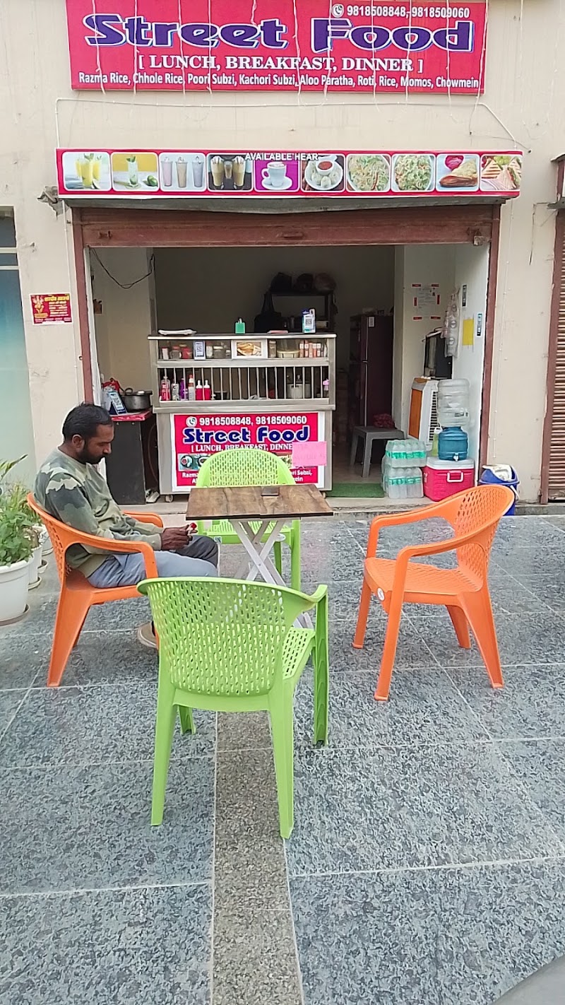 Street food - Street food Kiosk no 09, NB Mart, opposite Apex Aura, Sector 1, Bisrakh Jalalpur, Noida, Bisrakh Jalalpur, Uttar Pradesh 201318, India