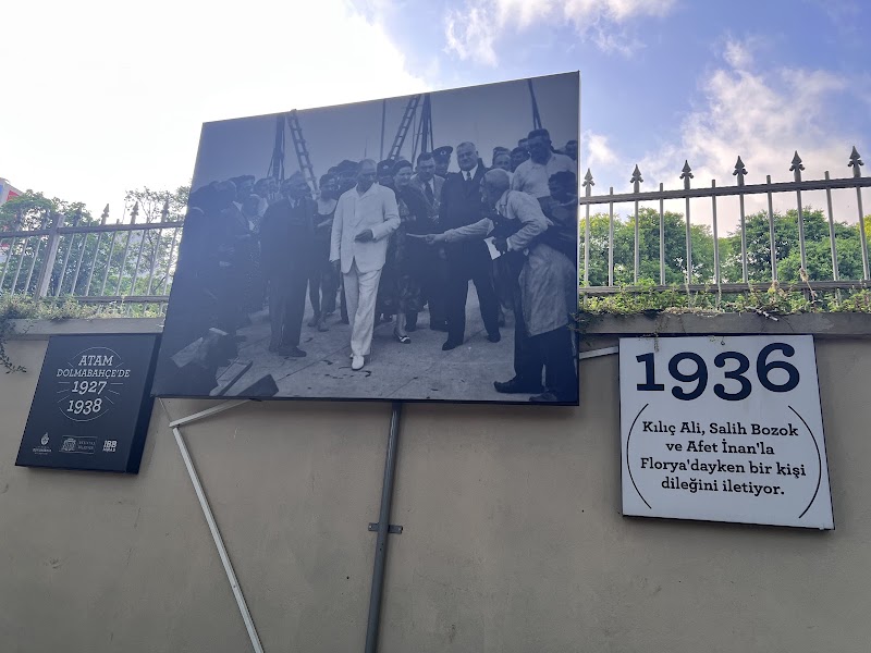 Dolmabahçe Caddesi - Dolmabahçe Caddesi, Vişnezade, Dolmabahçe Cd., 34357 Beşiktaş/İstanbul, Türkiye