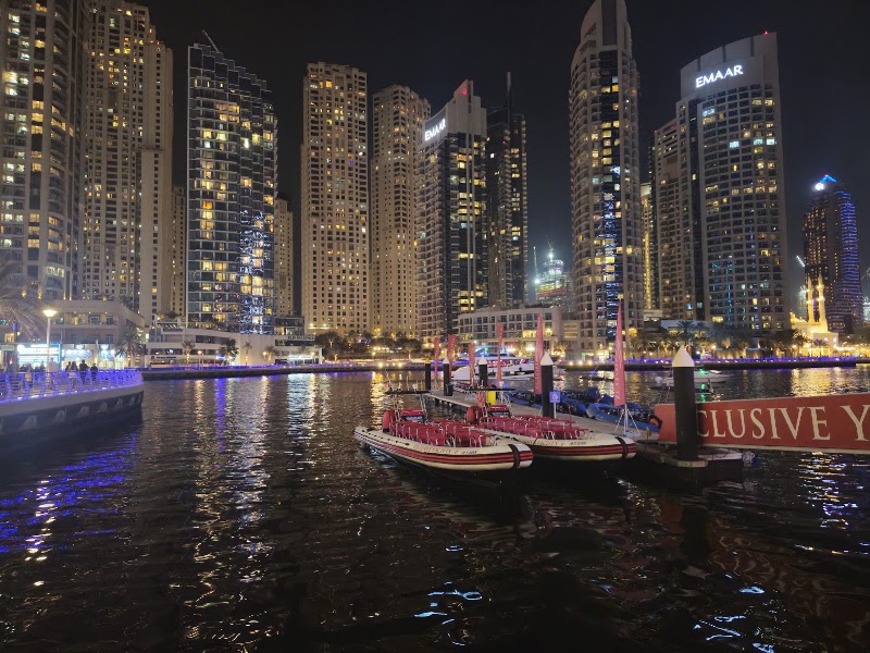 Zaatar w Zeit - Dubai Marina - Zaatar w Zeit - Dubai Marina Marina View Tower - A, Marina View Towers - Braih St - مرسى دبي - دبي مارينا - دبي - United Arab Emirates