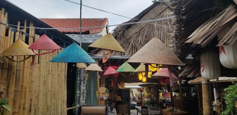 Làng Cẩm Thanh - Trải nghiệm làm đèn lồng Hội An - Làng Cẩm Thanh - Trải nghiệm làm đèn lồng Hội An, Tổ 5, Thôn Vạn Lăng, Hội An, Quảng Nam 560000, Vietnam