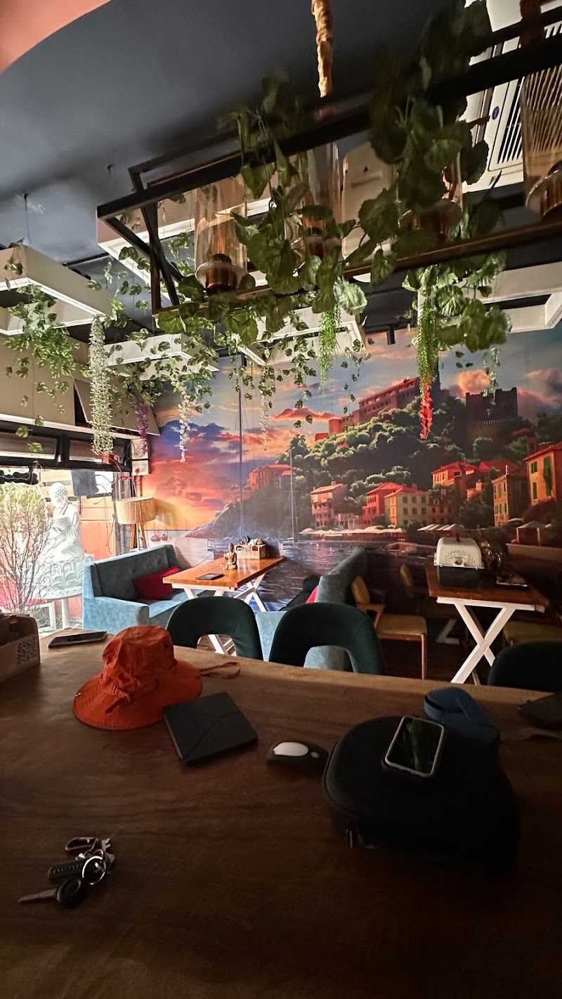 THE NOOK DINER AND BAR