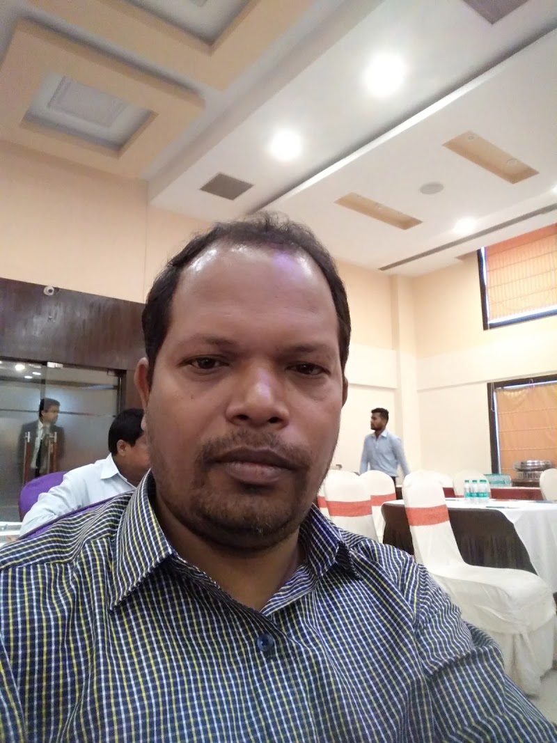 Leo Fin Advisors - Leo Fin Advisors, Jeypore - Bhawanipatna - Balangir - Bargarh Hwy, Indra Nagar, Palace Line, Balangir, Odisha 767001, India