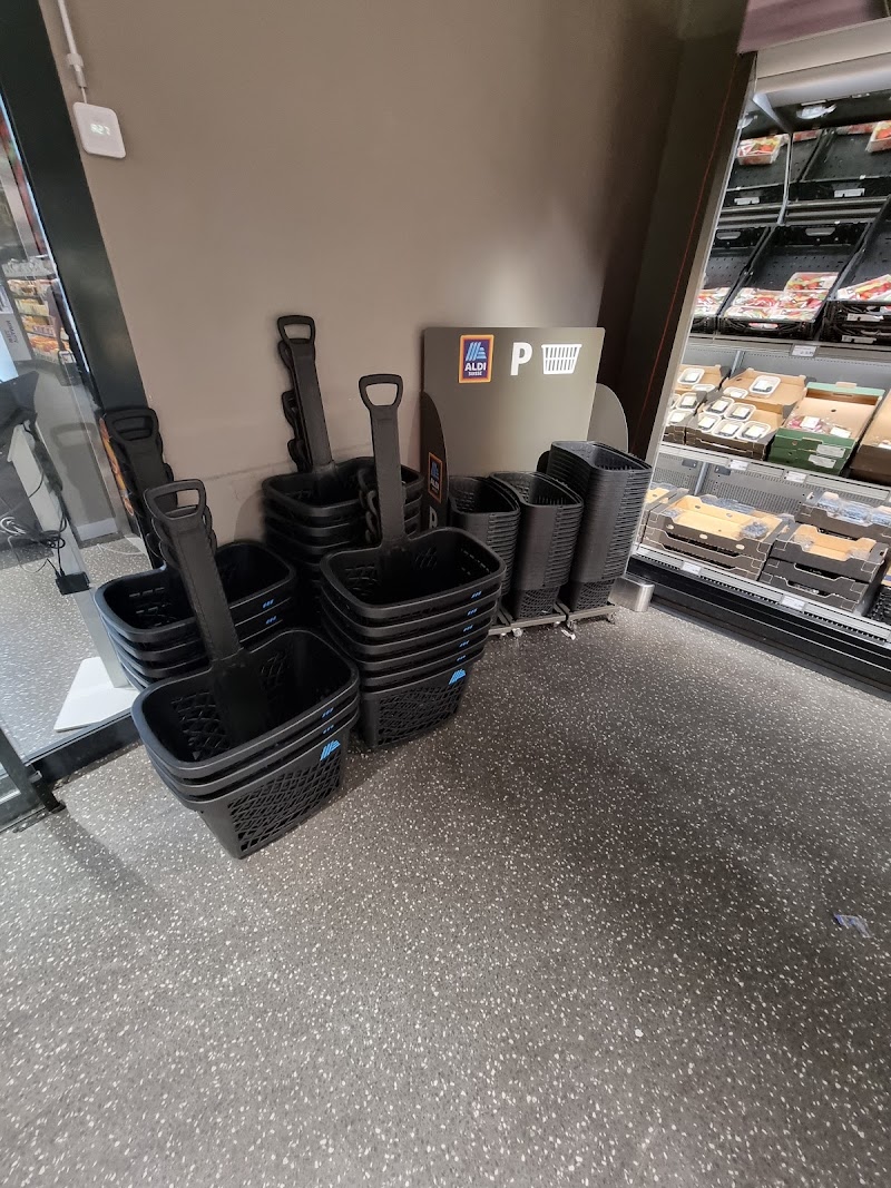 ALDI SUISSE - ALDI SUISSE, Birmensdorferstrasse 313, 8055 Zürich, Switzerland