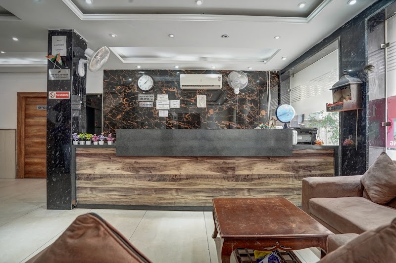 Hotel IVY - Hotel IVY A-34, Block A, Rd Number 2, Block B, Mahipalpur Village, Mahipalpur, New Delhi, Delhi 110037, India