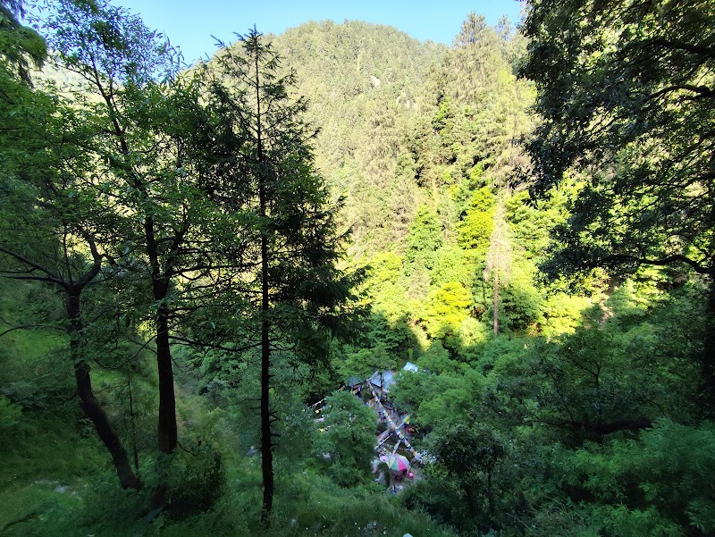 Panchpula Waterfall - Panchpula Waterfall Bus Stop, Pathankot Rd, Panjpula, Chatryara, Himachal Pradesh 176301, India