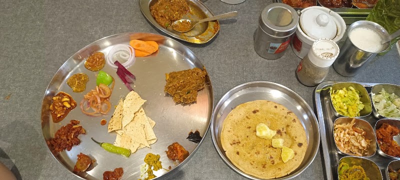 Shree Khodiyar Kathiyawadi Dhaba - Shree Khodiyar Kathiyawadi Dhaba, GF: 2/1, Indraprasth Complex Opp Nizampura Bus Depo, Nizampura, Vadodara, Gujarat 390024, India