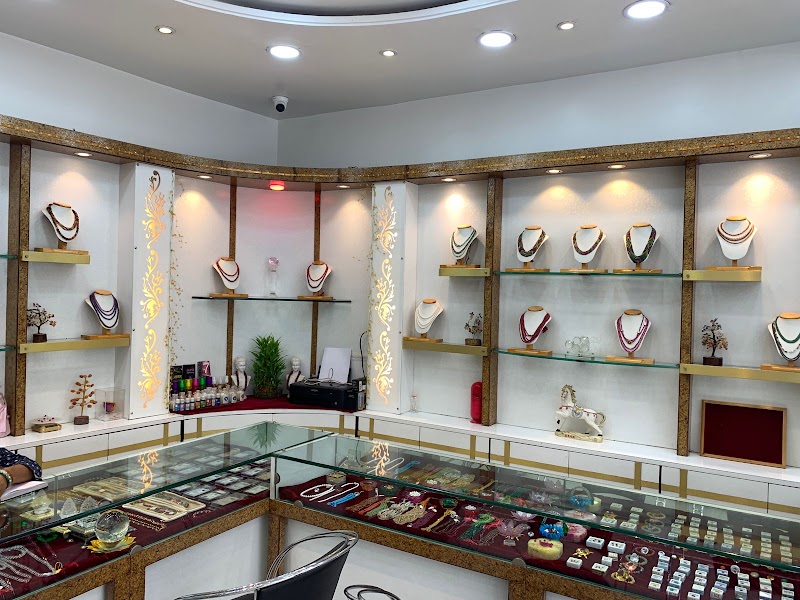 Anmol Jewellers & Ratna kendra - Anmol Jewellers & Ratna kendra, Shyam Talkies Road Infront of Shri Ram Sangeet vidyalaya, Budhapara, Raipur, Chhattisgarh 492001, India
