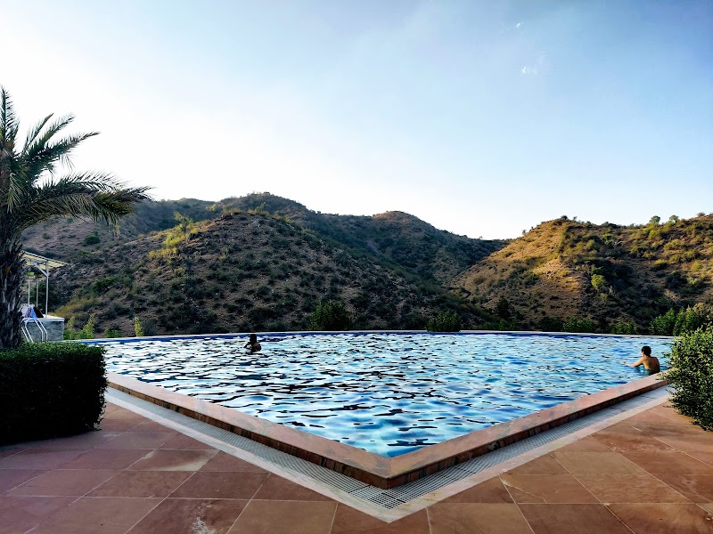 The HighGarden Resort - The HighGarden Resort The Highgarden Resort, Bus Stand, Road, Sare, Rajasthan 313202, India