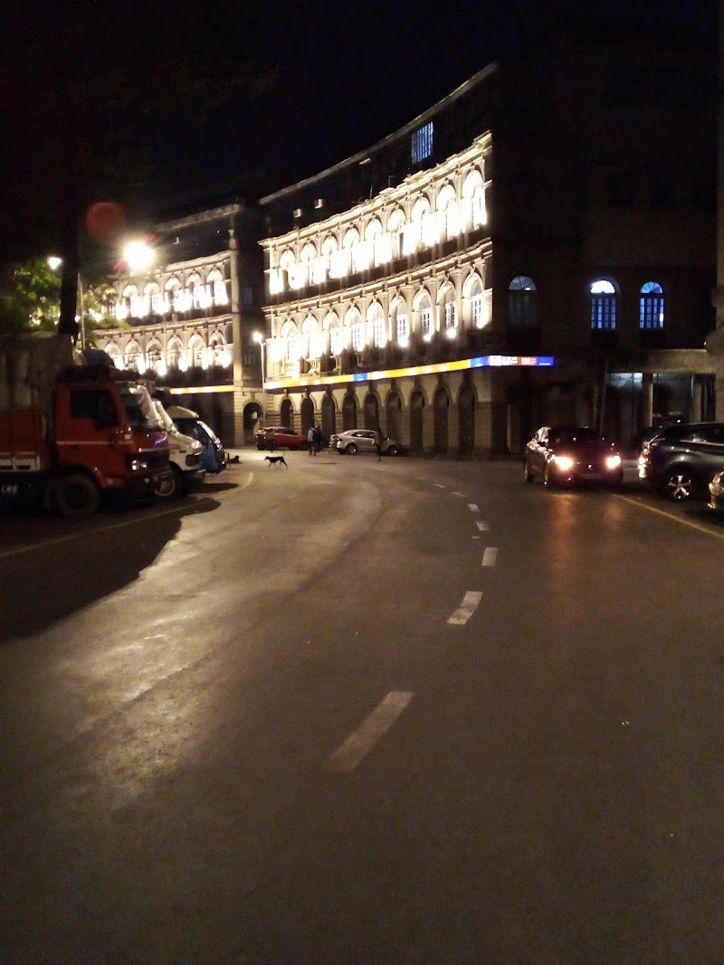 Horniman Circle - Horniman Circle, Kala Ghoda, Fort, Mumbai, Maharashtra 400001, India