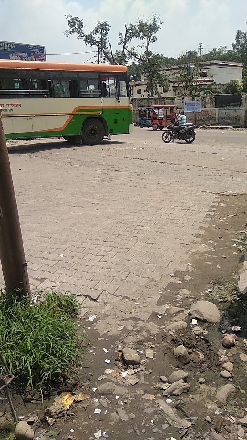 Roadways bus stand Najibabad - Roadways bus stand Najibabad, J83P+V3F, Wahid Nagar, Shakoor Nagar, Najibabad, Harsuwara Ahatmali, Uttar Pradesh 246763, India