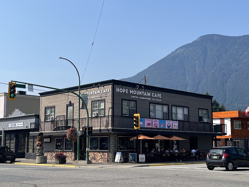 Hope Mountain Cafe - Hope Mountain Cafe 293 Wallace St, Hope, BC V0X 1L0, Canada