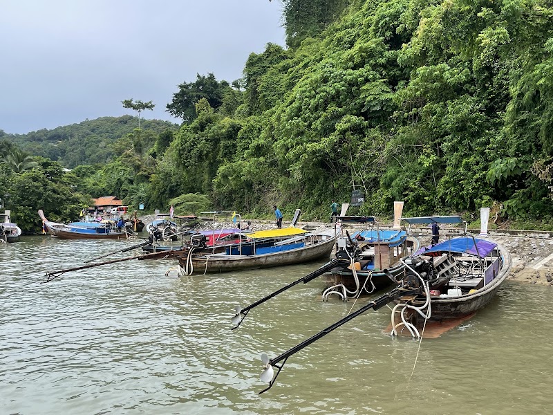 Ao Nang Longtail Boat Service Club - Ao Nang Longtail Boat Service Club, 459/2 4203, Tambon Ao Nang, Amphoe Mueang Krabi, Chang Wat Krabi 81000, Thailand